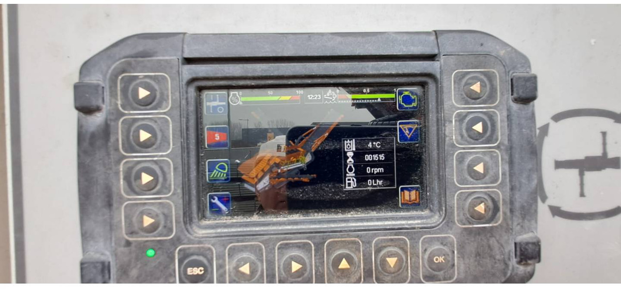 Трошачка SANDVIK MINING & CONSTRUCTION QE342: снимка 15