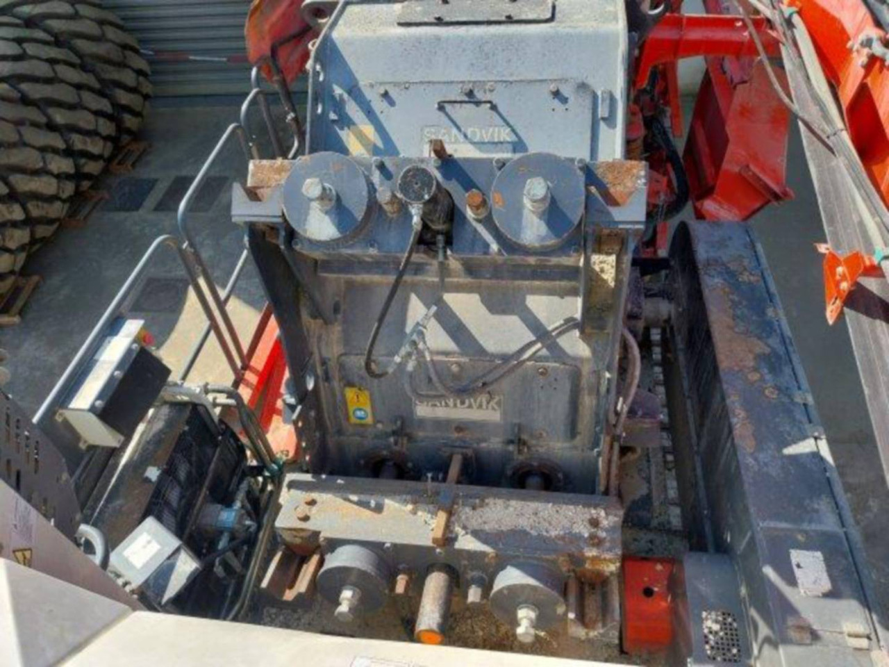 Трошачка SANDVIK MINING & CONSTRUCTION QI341HS: снимка 8
