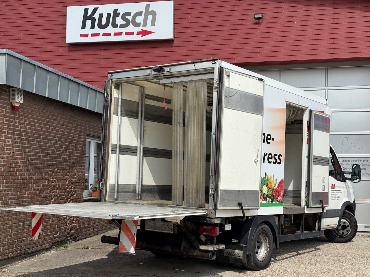 Iveco 70C17 Tiefkühlwagen/Lbw. - Хладилен бус: снимка 4 Iveco 70C17 Tiefkühlwagen/Lbw. - Хладилен бус: снимка 4