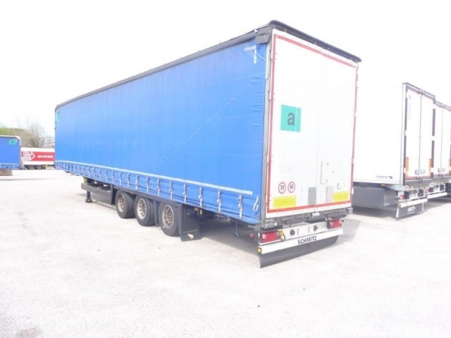 Schmitz Cargobull Curtainsider Mega - Брезентово полуремарке: снимка 4 Schmitz Cargobull Curtainsider Mega - Брезентово полуремарке: снимка 4