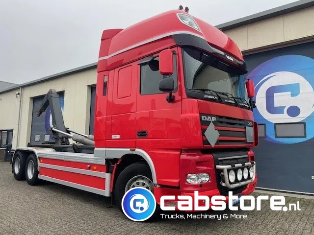 DAF XF 105 .460 FAS Euro 5 - 25 ton's Haakarmsysteem - Hooklift - Abrolkipper - Year 2006 - ANALOG TACHO - Мултилифт с кука камион: снимка 1 DAF XF 105 .460 FAS Euro 5 - 25 ton's Haakarmsysteem - Hooklift - Abrolkipper - Year 2006 - ANALOG TACHO - Мултилифт с кука камион: снимка 1