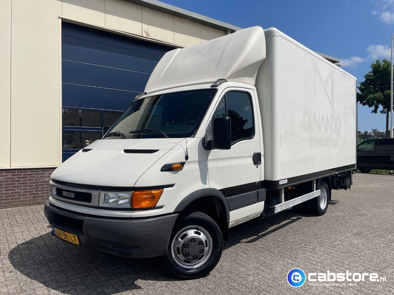 Iveco 40C 40C12 EURO 3 4x2 Bakwagen Euro 3 - Bouwjaar 2003 - APK tot 10-05-2026 -Handgeschakelde versnellingsbak - Лекотоварен автомобил фургон: снимка 2 Iveco 40C 40C12 EURO 3 4x2 Bakwagen Euro 3 - Bouwjaar 2003 - APK tot 10-05-2026 -Handgeschakelde versnellingsbak - Лекотоварен автомобил фургон: снимка 2
