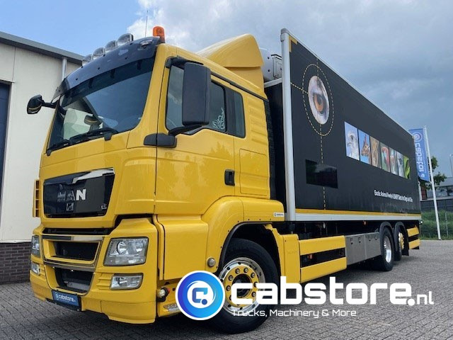 MAN TGS 26.360 6x2-2 BL Euro 5 MAN TGS 26.360 6X2-2 BL Koelwagen - Euro 5 - Laadklep - Roldeur - Carrier Supra 850 - Very good condition! - Рефрижератор камион: снимка 2 MAN TGS 26.360 6x2-2 BL Euro 5 MAN TGS 26.360 6X2-2 BL Koelwagen - Euro 5 - Laadklep - Roldeur - Carrier Supra 850 - Very good condition! - Рефрижератор камион: снимка 2