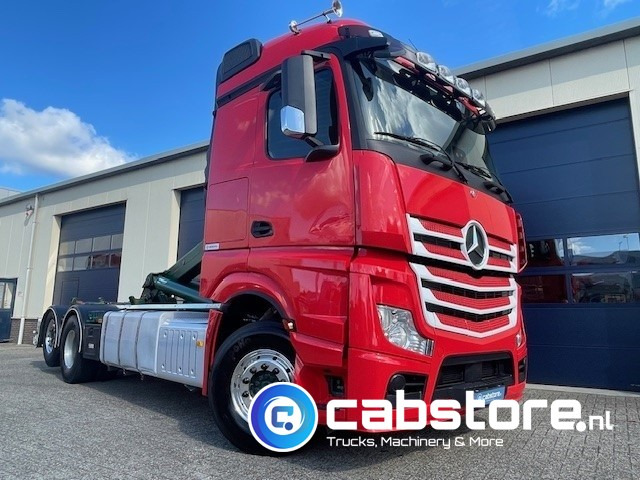 Mercedes-Benz ACTROS 2542 6x2 Euro 6 - HIAB-Multilift 26 Ton's Haakarmsysteem - Containerlift -Bouwjaar 2016 - Km 544.497 - Мултилифт с кука камион: снимка 2 Mercedes-Benz ACTROS 2542 6x2 Euro 6 - HIAB-Multilift 26 Ton's Haakarmsysteem - Containerlift -Bouwjaar 2016 - Km 544.497 - Мултилифт с кука камион: снимка 2