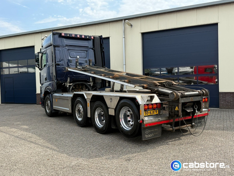 Mercedes-Benz ACTROS 3663 Euro 6 - 8x2 - RETARDER - Bouwjaar 09-2017 - 30 Ton's Container Kabelsysteem - Km 476.892 - Good condition - Камион с кабелна система: снимка 5 Mercedes-Benz ACTROS 3663 Euro 6 - 8x2 - RETARDER - Bouwjaar 09-2017 - 30 Ton's Container Kabelsysteem - Km 476.892 - Good condition - Камион с кабелна система: снимка 5