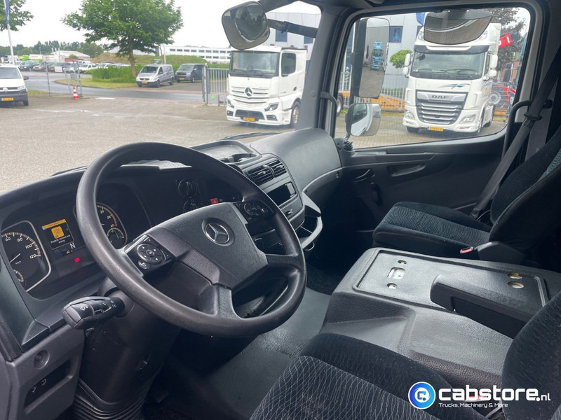 Камион фургон Mercedes-Benz Atego 818 Mercedes Benz Atego 818 4x2 Euro 6 - Bakwagen met geisoleerde laadbak - Laadklep 2000 kg - Bouwjaar 2014: снимка 8