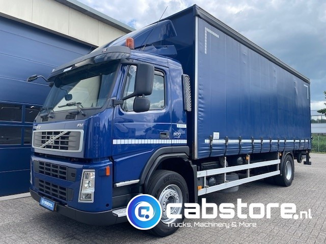 Volvo FM9 4X2R FAL9.0 RAD-A4 Volvo FM300 4x2 Euro 5 bakwagen - Schuifzeilen - Laadklep 2000 kg - Bouwjaar 2008 - Kooi-Aap heftruck - Лекотоварен автомобил фургон: снимка 2 Volvo FM9 4X2R FAL9.0 RAD-A4 Volvo FM300 4x2 Euro 5 bakwagen - Schuifzeilen - Laadklep 2000 kg - Bouwjaar 2008 - Kooi-Aap heftruck - Лекотоварен автомобил фургон: снимка 2