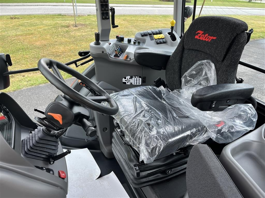 Zetor FORTERRA HD 150 - Трактор: снимка 4 Zetor FORTERRA HD 150 - Трактор: снимка 4