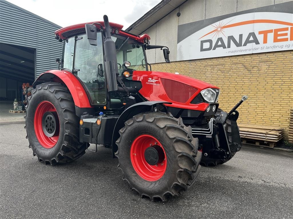 Zetor FORTERRA HD 150 - Трактор: снимка 1 Zetor FORTERRA HD 150 - Трактор: снимка 1
