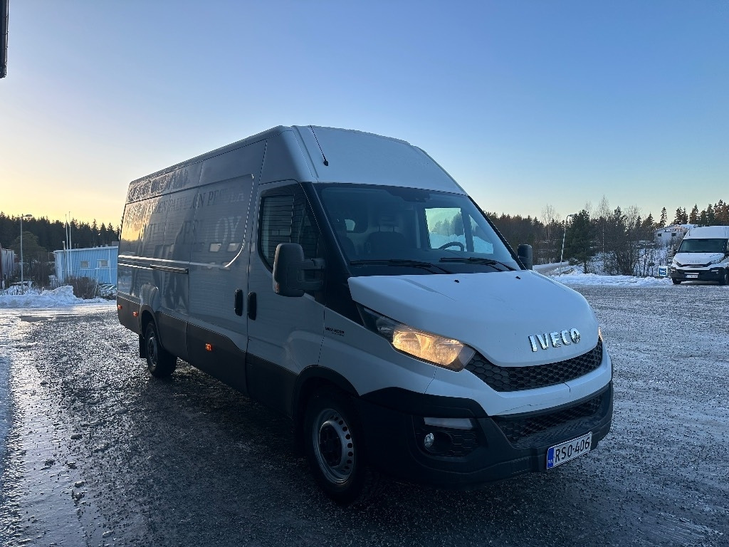 Iveco Daily 35S13 A8 16m3 - Товарен бус: снимка 3 Iveco Daily 35S13 A8 16m3 - Товарен бус: снимка 3