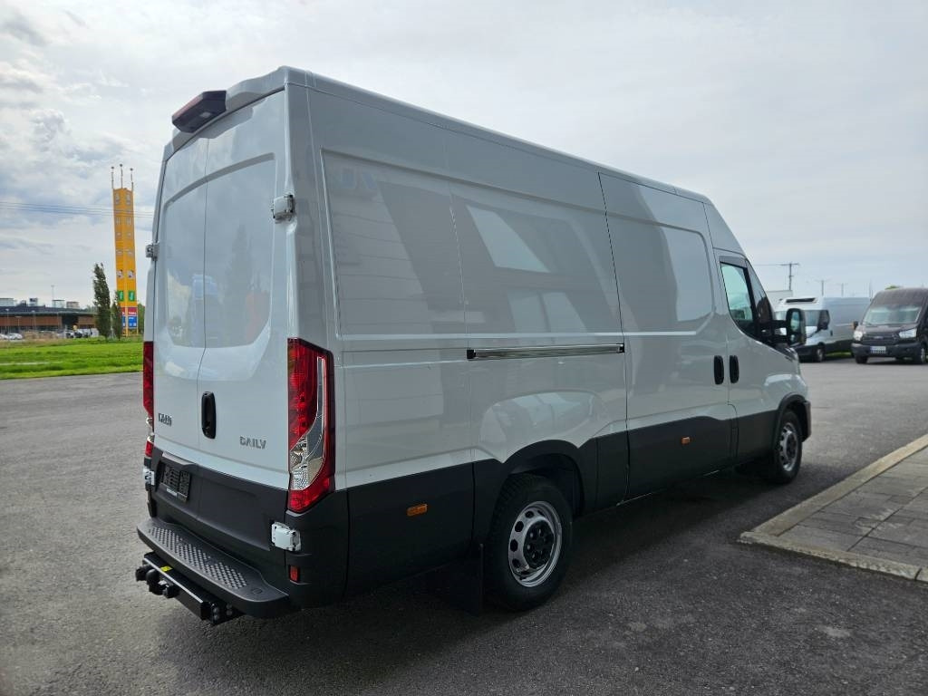 Iveco Daily 35S16 A8 12m3 - Товарен бус: снимка 3 Iveco Daily 35S16 A8 12m3 - Товарен бус: снимка 3