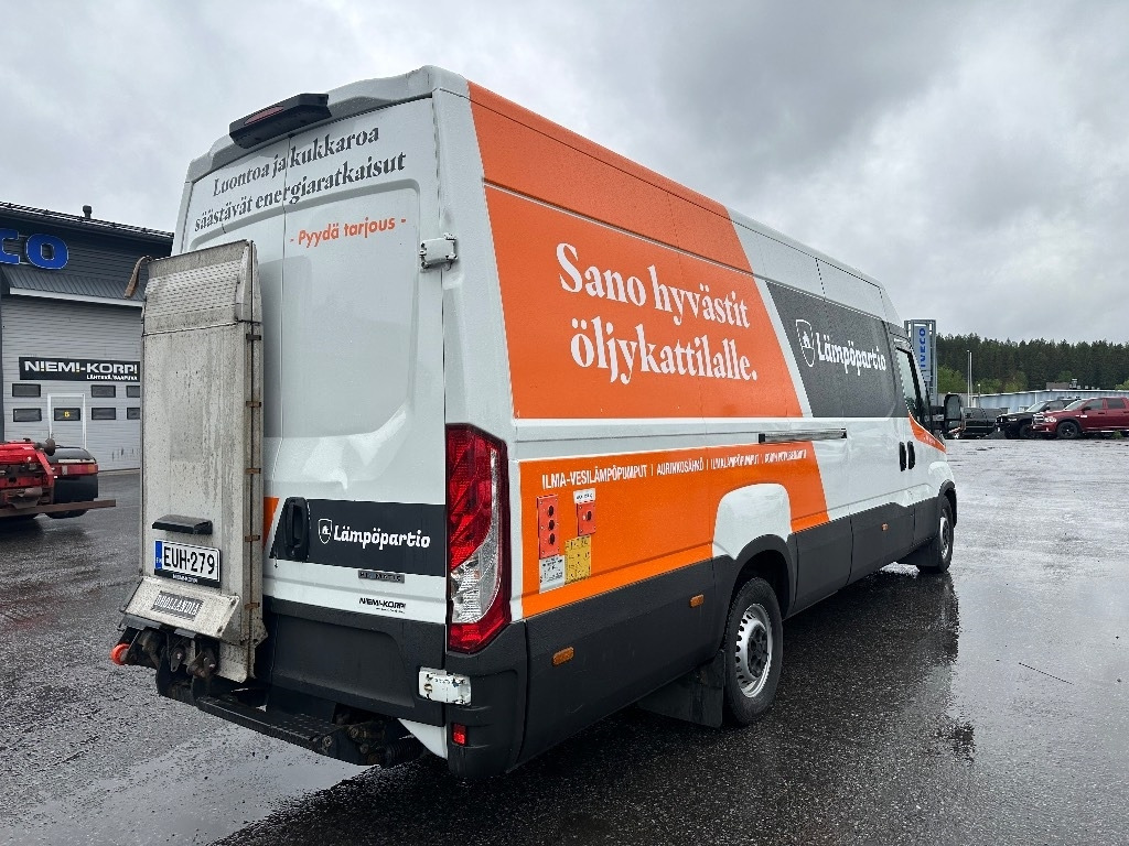 Iveco Daily 35S16 - Товарен бус: снимка 3 Iveco Daily 35S16 - Товарен бус: снимка 3