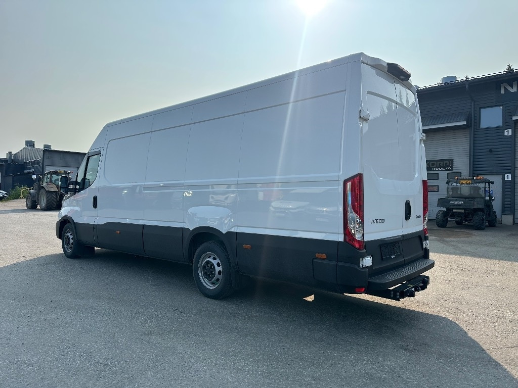 Iveco Daily 35S16A8 16m3 - Товарен бус: снимка 4 Iveco Daily 35S16A8 16m3 - Товарен бус: снимка 4