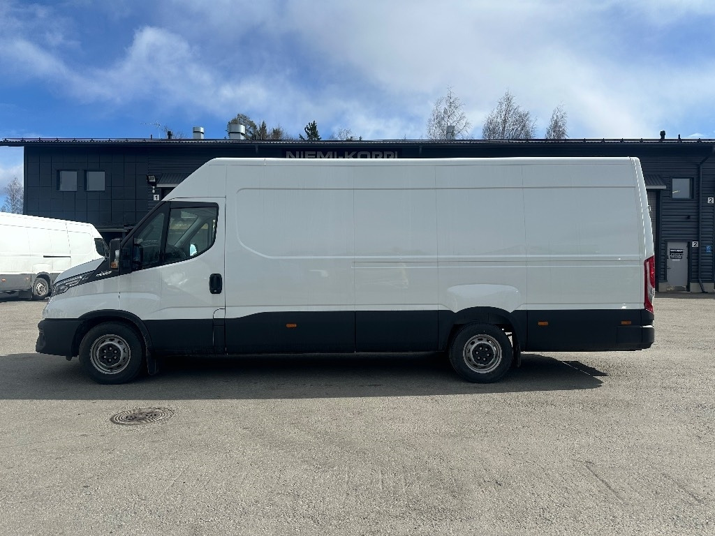 Iveco Daily 35S16A8 16m3 my24 - Товарен бус: снимка 5 Iveco Daily 35S16A8 16m3 my24 - Товарен бус: снимка 5