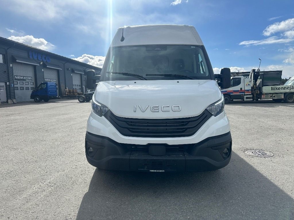 Iveco Daily 35S16A8 16m3 my24 - Товарен бус: снимка 2 Iveco Daily 35S16A8 16m3 my24 - Товарен бус: снимка 2