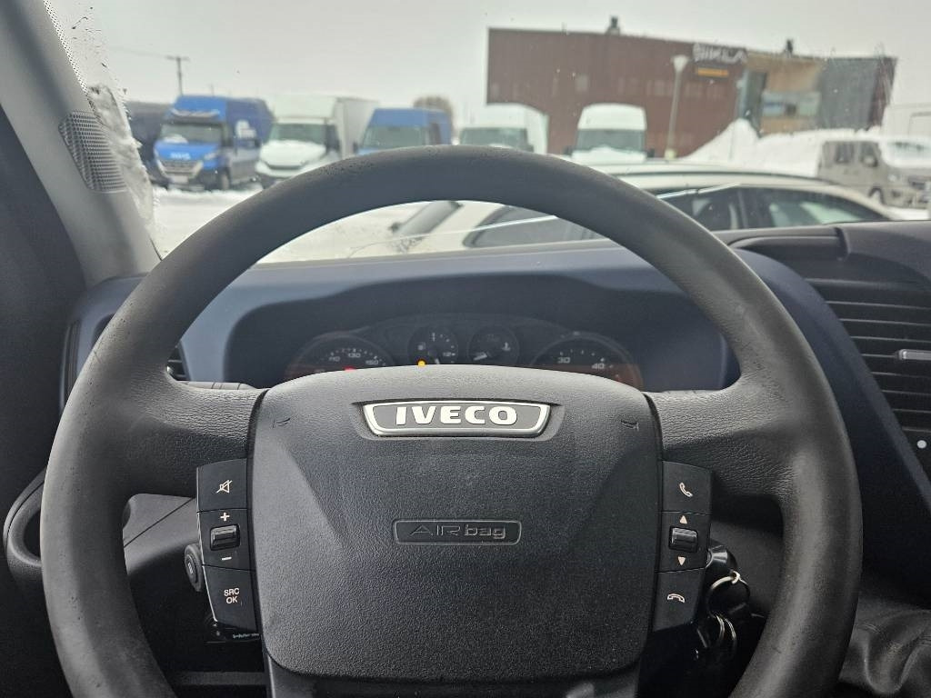 Лизинг на Iveco Daily 35S18, 7hlö kevyt ka  Iveco Daily 35S18, 7hlö kevyt ka: снимка 10 Лизинг на Iveco Daily 35S18, 7hlö kevyt ka  Iveco Daily 35S18, 7hlö kevyt ka: снимка 10