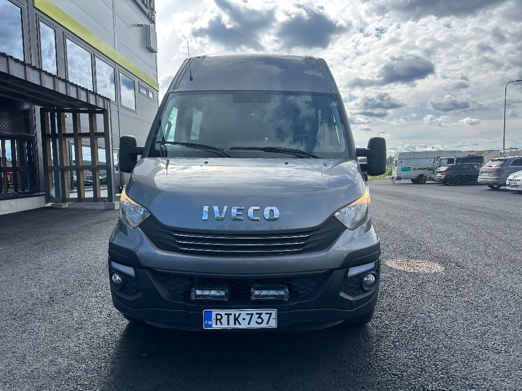 Iveco Daily 35S18A8 1+5 hlö retkeilyauto - Товарен бус: снимка 2 Iveco Daily 35S18A8 1+5 hlö retkeilyauto - Товарен бус: снимка 2