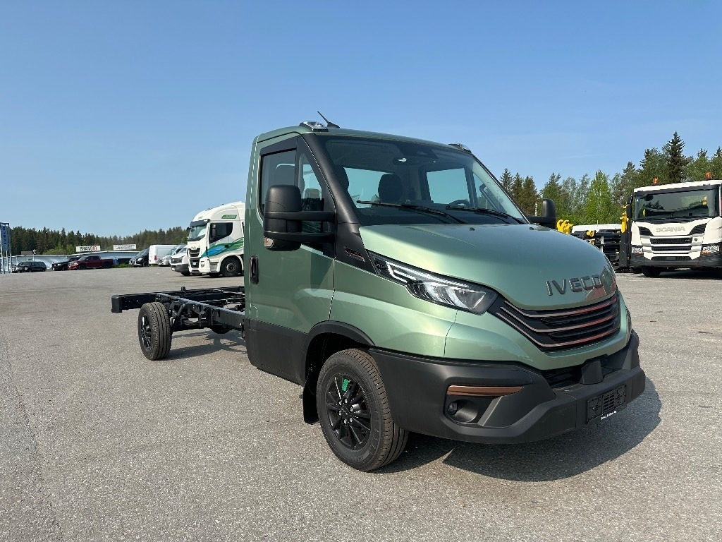 Iveco Daily 35S18A8 alusta - Товарен бус: снимка 3 Iveco Daily 35S18A8 alusta - Товарен бус: снимка 3
