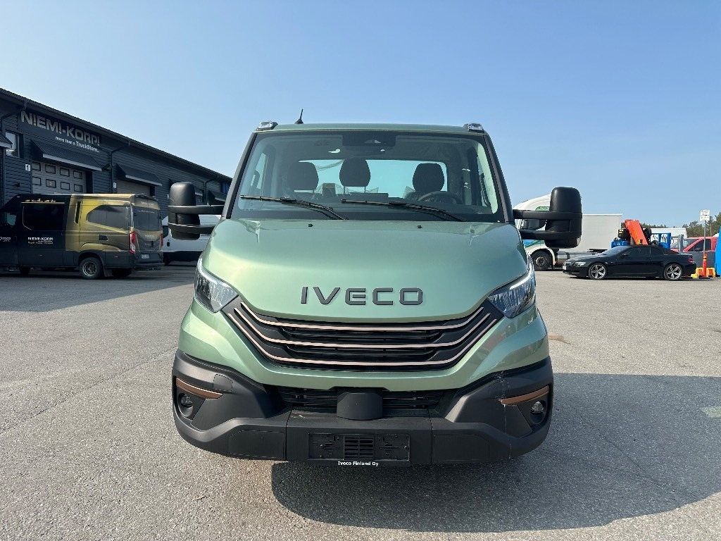 Iveco Daily 35S18A8 alusta - Товарен бус: снимка 2 Iveco Daily 35S18A8 alusta - Товарен бус: снимка 2