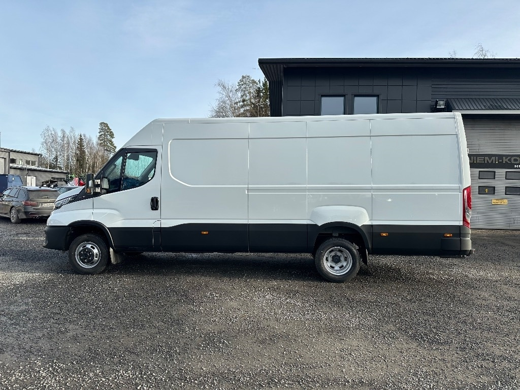 Нови Товарен бус Iveco Daily 50C18 16m3: снимка 6