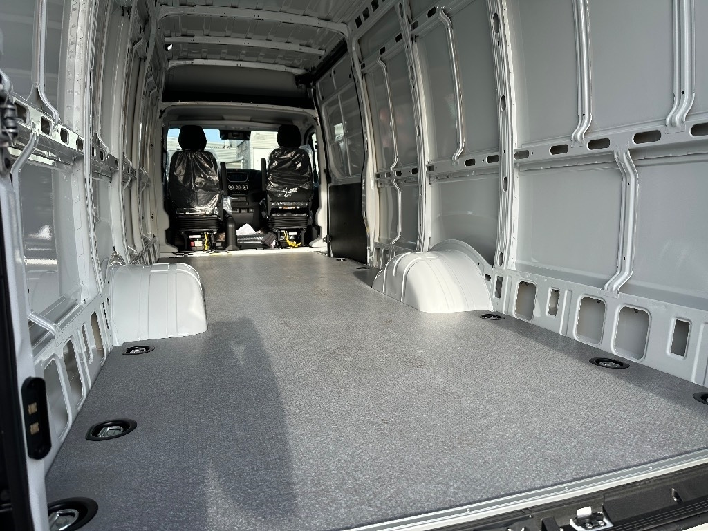 Нови Товарен бус Iveco Daily 50C18 16m3: снимка 12