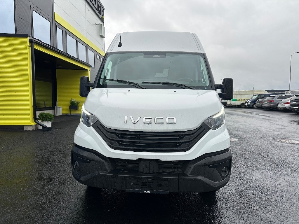 Iveco Daily 50C18A8 16m3 - Товарен бус: снимка 2 Iveco Daily 50C18A8 16m3 - Товарен бус: снимка 2