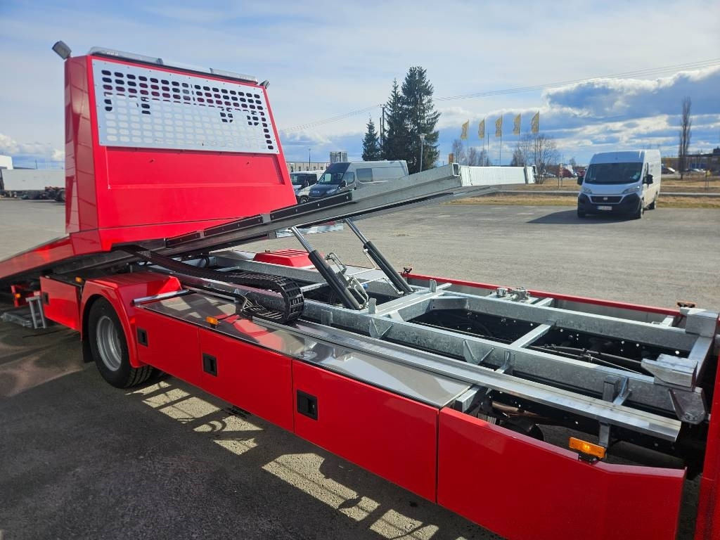 Iveco Daily 72 C180 nopeaan toimitukseen - Камион пътна помощ: снимка 4 Iveco Daily 72 C180 nopeaan toimitukseen - Камион пътна помощ: снимка 4