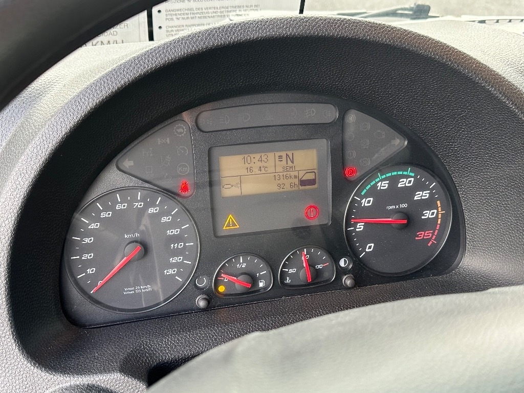 Нови Камион с кран Iveco Eurocargo ML150E28 4x4 sähkölaitos varustein: снимка 29 Нови Камион с кран Iveco Eurocargo ML150E28 4x4 sähkölaitos varustein: снимка 29