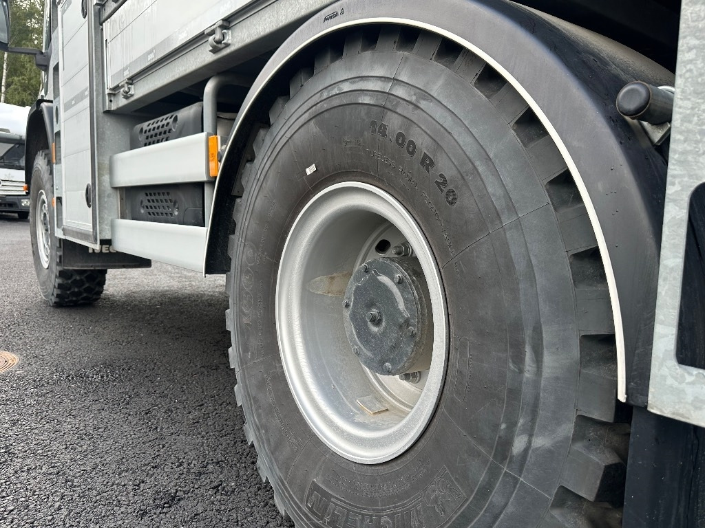 Нови Камион с кран Iveco Eurocargo ML150E28 4x4 sähkölaitos varustein: снимка 18 Нови Камион с кран Iveco Eurocargo ML150E28 4x4 sähkölaitos varustein: снимка 18