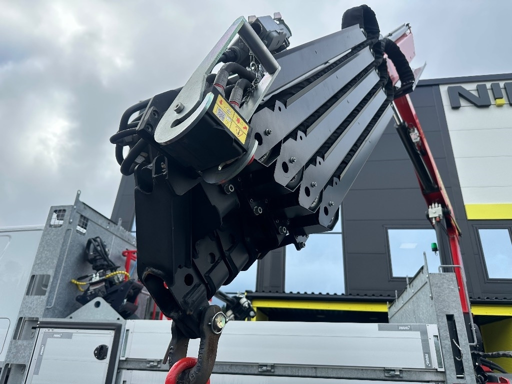 Нови Камион с кран Iveco Eurocargo ML150E28 4x4 sähkölaitos varustein: снимка 7 Нови Камион с кран Iveco Eurocargo ML150E28 4x4 sähkölaitos varustein: снимка 7