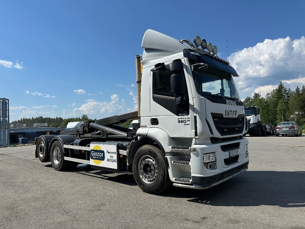 Iveco Stralis 260S33 6x2*4 CNG - Мултилифт с кука камион: снимка 3 Iveco Stralis 260S33 6x2*4 CNG - Мултилифт с кука камион: снимка 3