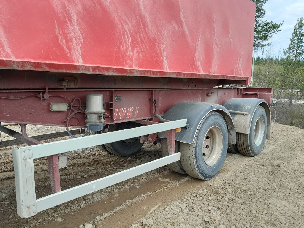 Самосвал камион Iveco Stralis X-Way 350X57: снимка 16