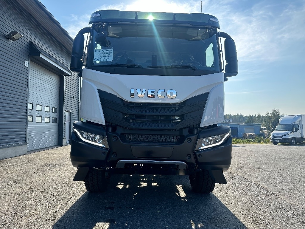 Iveco T-Way 410T510 8x4 - Шаси кабина: снимка 2 Iveco T-Way 410T510 8x4 - Шаси кабина: снимка 2