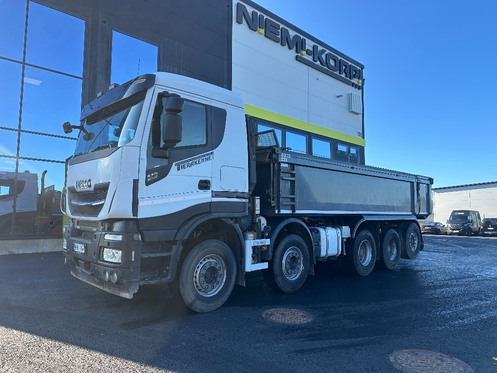 Iveco X-Way AS340X57Z 10x4 - Самосвал камион: снимка 1 Iveco X-Way AS340X57Z 10x4 - Самосвал камион: снимка 1
