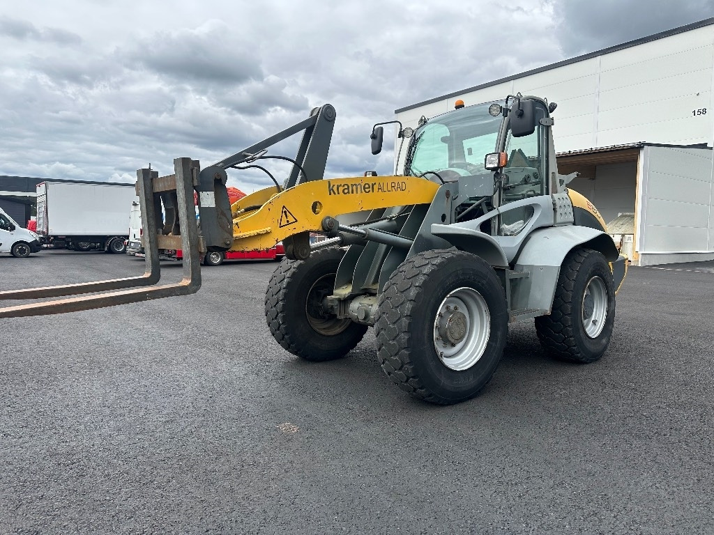 Компактен товарач Kramer-allrad 880 4x4: снимка 1