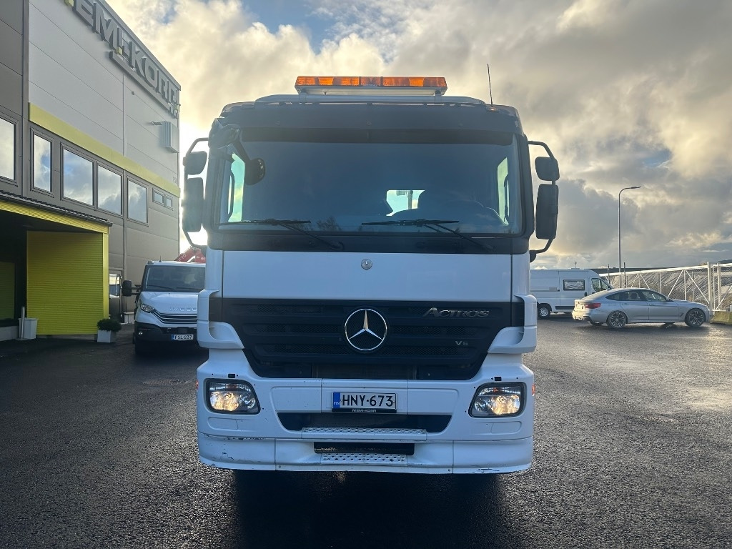 Mercedes-Benz Actros 2545 L 6x2 - Мултилифт с кука камион: снимка 2 Mercedes-Benz Actros 2545 L 6x2 - Мултилифт с кука камион: снимка 2
