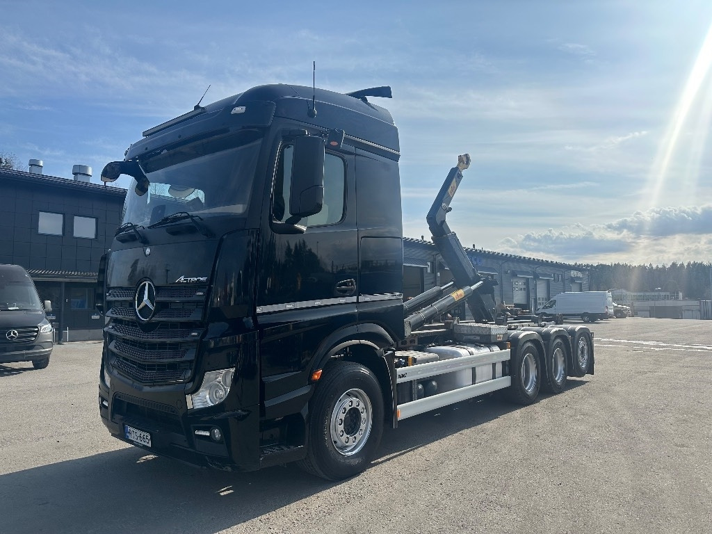 Mercedes-Benz Actros 3563 - Мултилифт с кука камион: снимка 1 Mercedes-Benz Actros 3563 - Мултилифт с кука камион: снимка 1