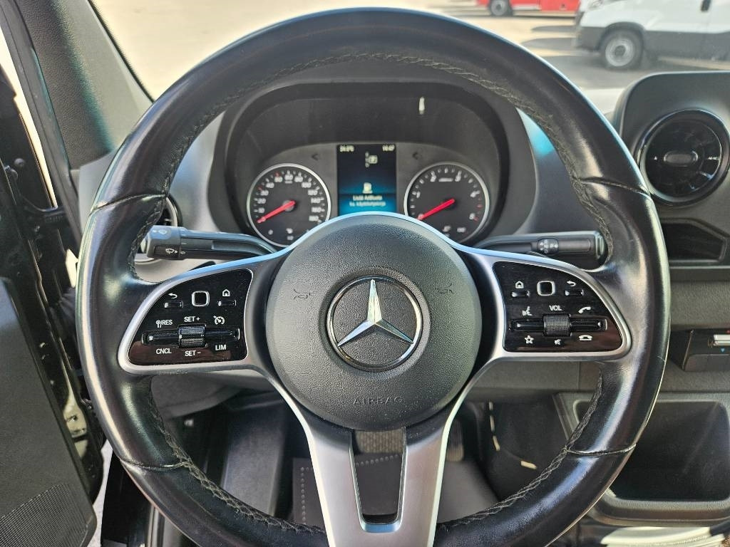 Mercedes-Benz Sprinter 317 RWD - Товарен бус: снимка 5 Mercedes-Benz Sprinter 317 RWD - Товарен бус: снимка 5
