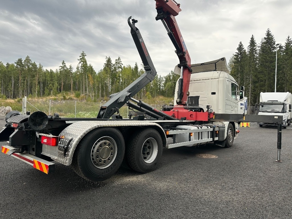 Scania G450 6x2*4 HMF 2120 - Камион с кран: снимка 4 Scania G450 6x2*4 HMF 2120 - Камион с кран: снимка 4