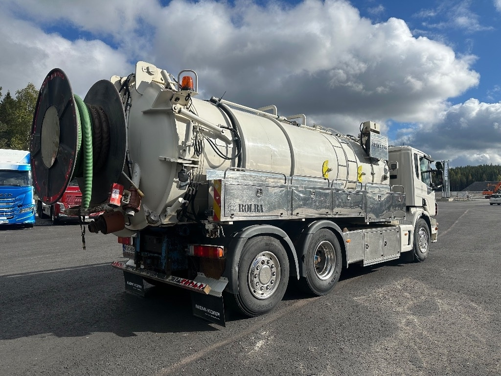 Scania P340 6x2*4 - Каналопочистваща машина: снимка 4 Scania P340 6x2*4 - Каналопочистваща машина: снимка 4