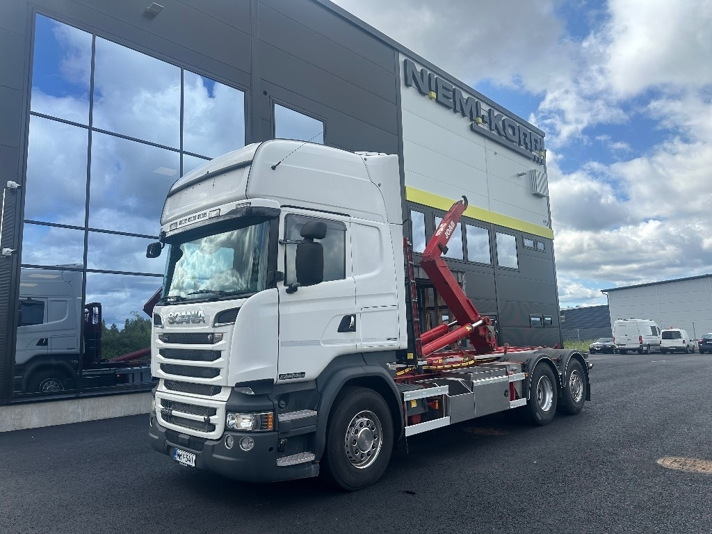 Scania R520 6x2*4 - Мултилифт с кука камион: снимка 1 Scania R520 6x2*4 - Мултилифт с кука камион: снимка 1
