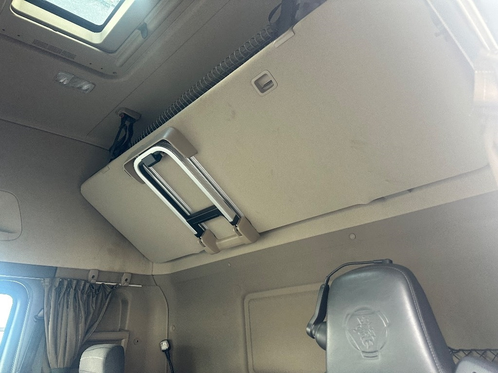 Мултилифт с кука камион Scania R520 6x2*4: снимка 11