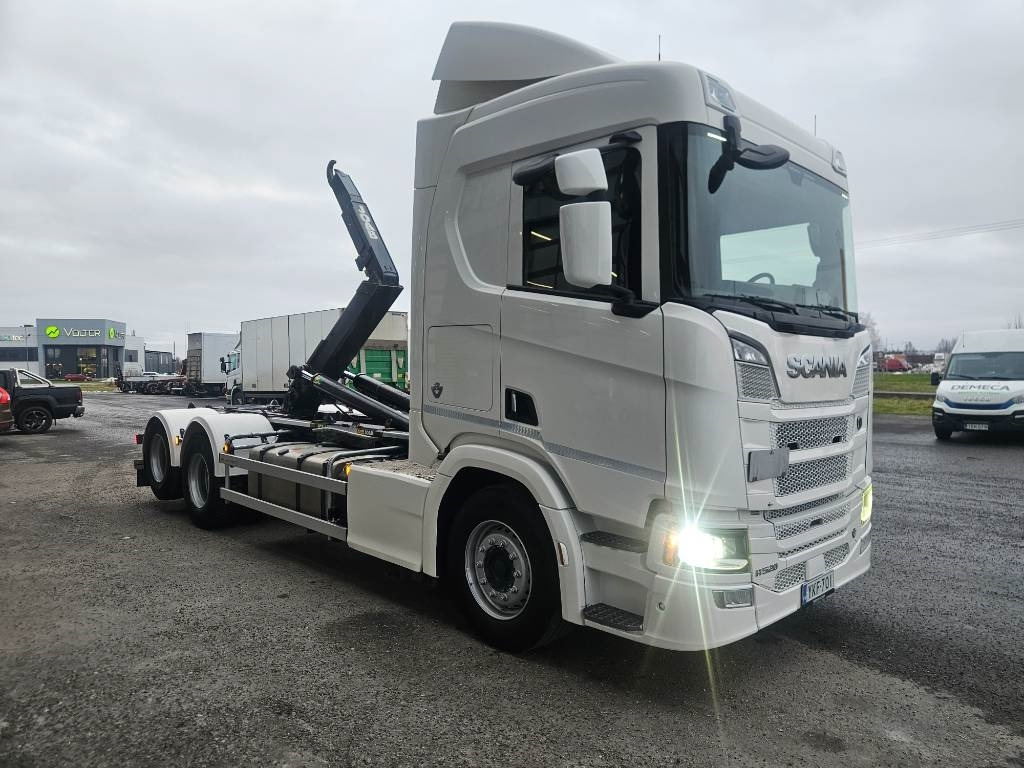 Scania R520 6x2 Joab koukku - Мултилифт с кука камион: снимка 2 Scania R520 6x2 Joab koukku - Мултилифт с кука камион: снимка 2