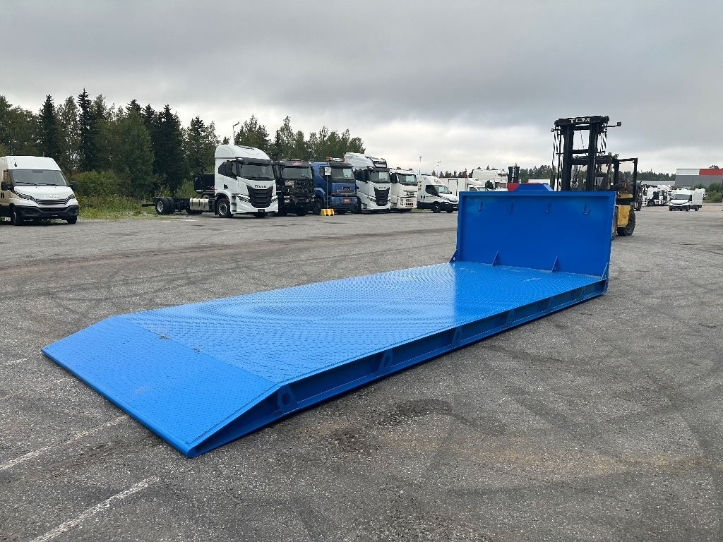 Vaihtolava Kone 20t - Мултилифт контейнер: снимка 3 Vaihtolava Kone 20t - Мултилифт контейнер: снимка 3