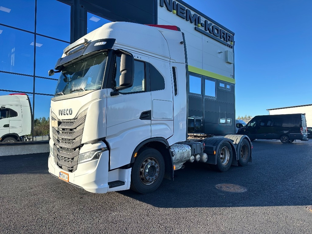 Iveco S-Way AS440X57 TZ/P 6x4 HCT - Влекач: снимка 1 Iveco S-Way AS440X57 TZ/P 6x4 HCT - Влекач: снимка 1