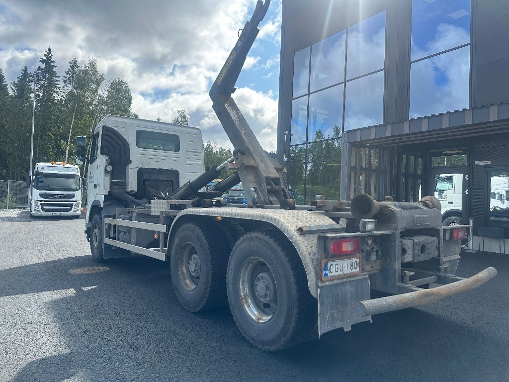 Volvo FH 440 6x4 - Мултилифт с кука камион: снимка 4 Volvo FH 440 6x4 - Мултилифт с кука камион: снимка 4