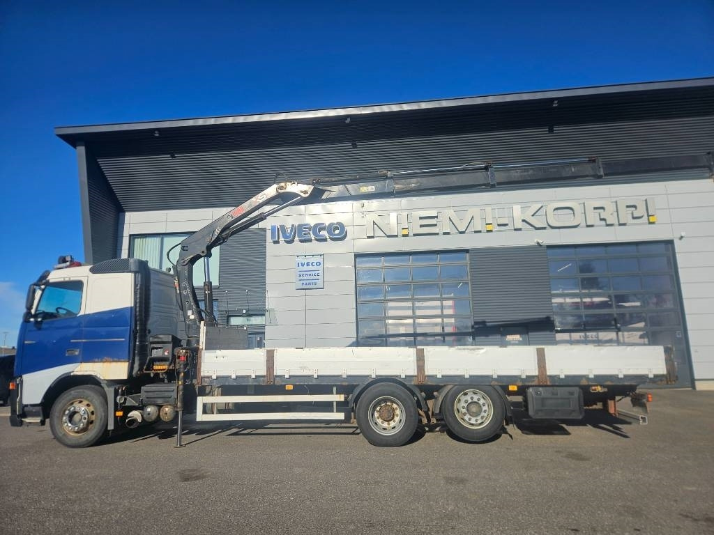 Volvo FH12 6x2 Hiab 166 kympitys 2029 asti - Камион с кран: снимка 5 Volvo FH12 6x2 Hiab 166 kympitys 2029 asti - Камион с кран: снимка 5