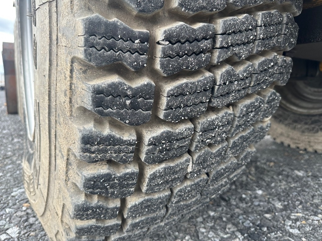 Volvo L45B 4X4 /245 - Компактен товарач: снимка 5 Volvo L45B 4X4 /245 - Компактен товарач: снимка 5