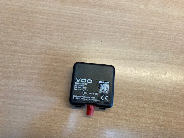 Mercedes A9608200885 – Mercedes ECU DSRC - Блок за управление за Камион: снимка 1 Mercedes A9608200885 – Mercedes ECU DSRC - Блок за управление за Камион: снимка 1