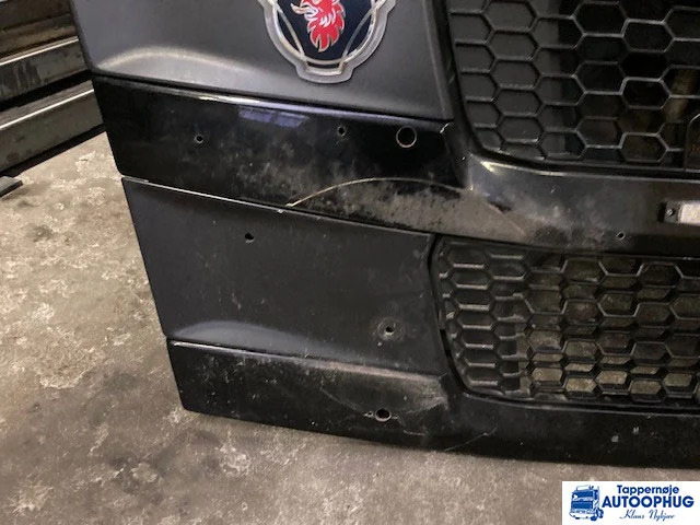 Scania R Front grille panel - Каросерия и екстериор за Камион: снимка 3 Scania R Front grille panel - Каросерия и екстериор за Камион: снимка 3